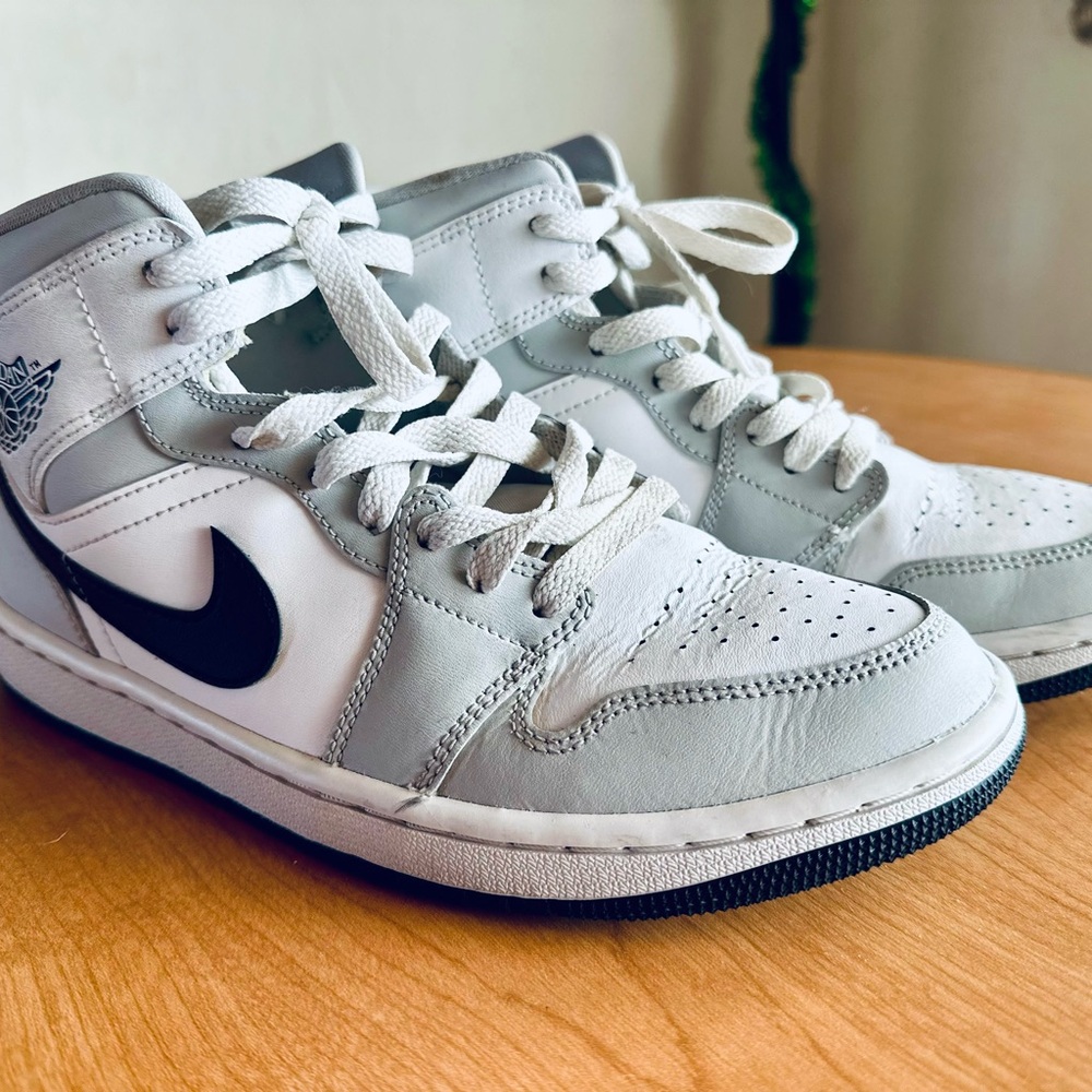 Nike White and Light Gray High-Top Athletic Sneakers